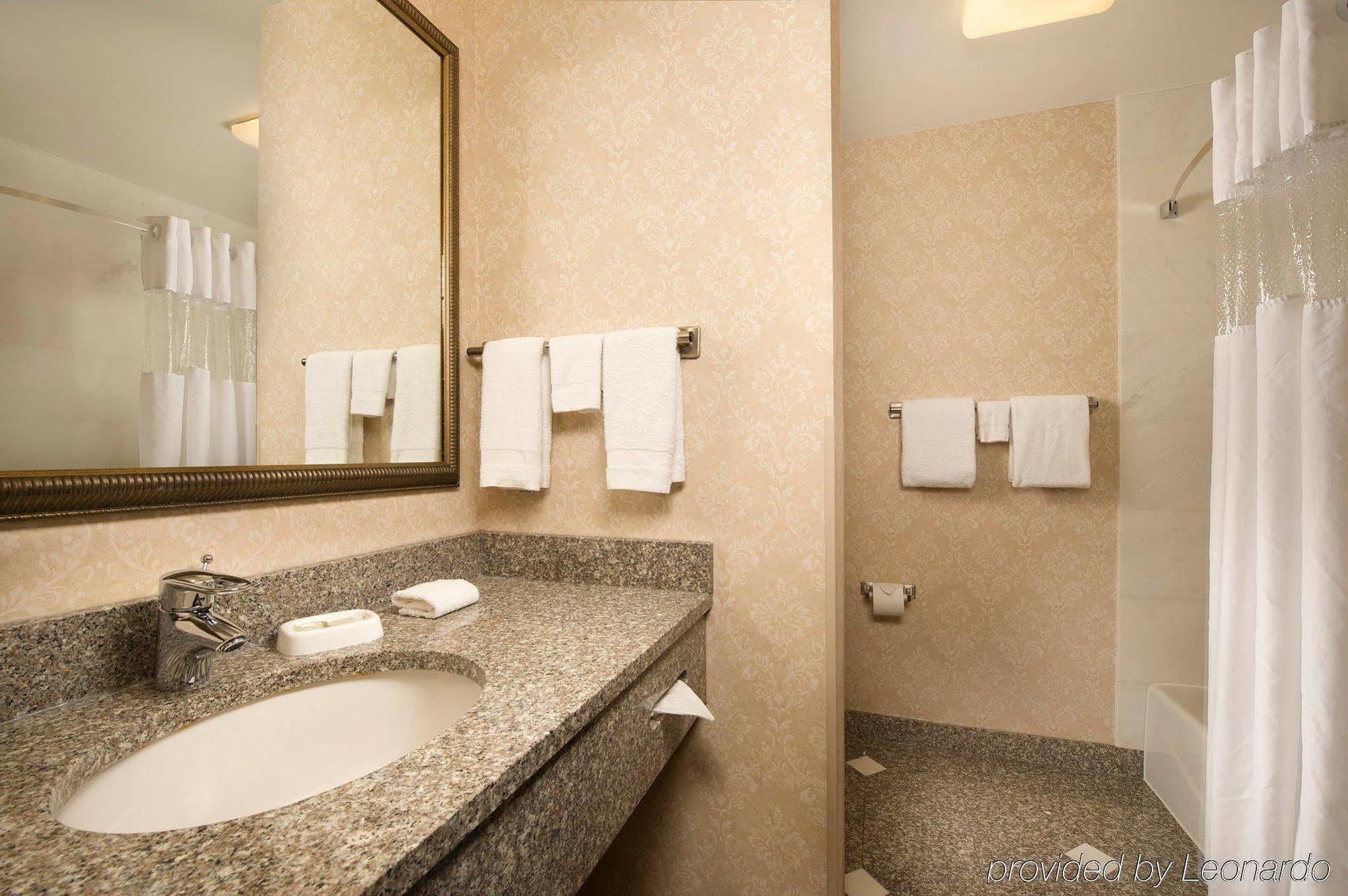 Drury Inn & Suites Γκρίνβιλ Εξωτερικό φωτογραφία